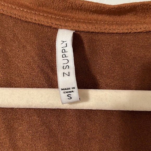 Z Supply velvet pocket tee - Picture 2 of 3